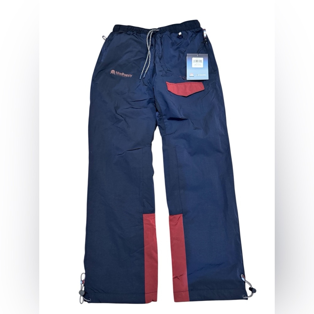 Madhappy Navy Columbia Edition
Wind  and Lined Pants